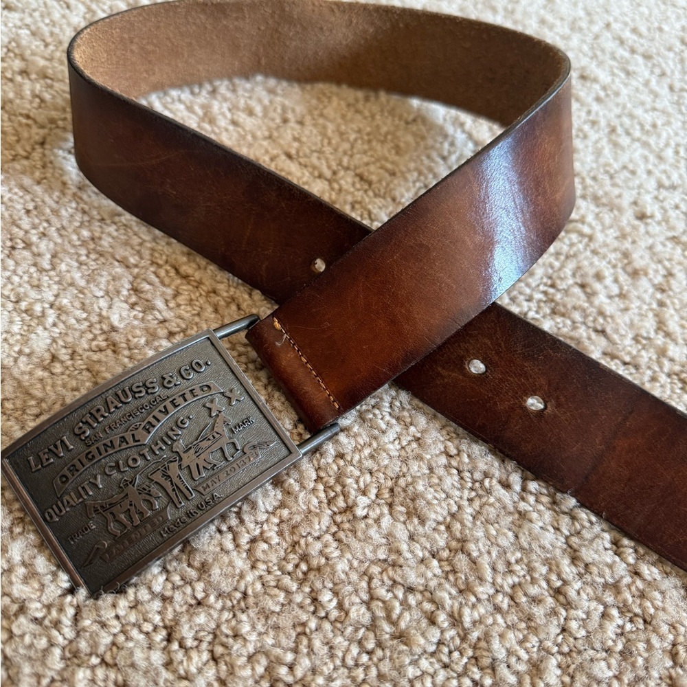 Levi's Black and Brown Leather Belt